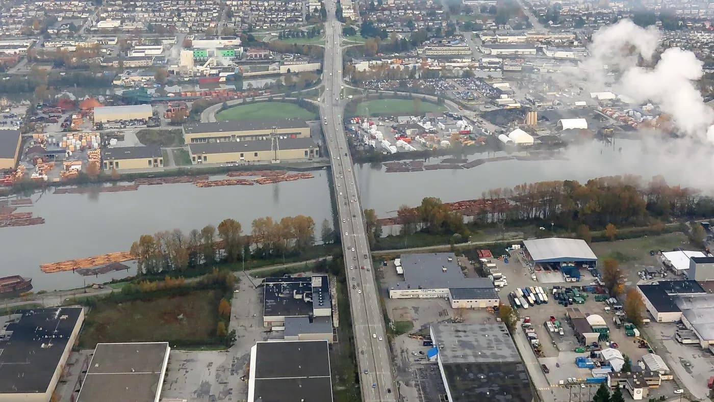Knight Street Bridge across the Fraser River at Richmond